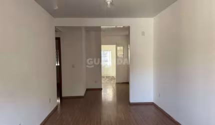 Casa Residencial com 2 dormitórios para alugar no bairro Hípica