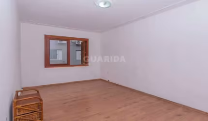 Apartamento com 1 dormitório para alugar no bairro Teresópolis - Porto Alegre/RS