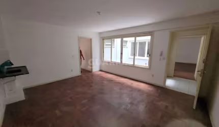 Apartamento amplo com 2 quartos no bairro Cidade Baixa - Porto Alegre/RS