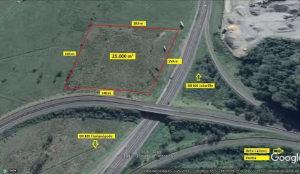 Terreno Comercial de 25.000 m² com Frente para BR101 - Penha.