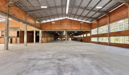Galpão para alugar, 3.250 m² - Blumenau/SC
