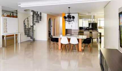 Duplex Cobertura com 3 Suítes e área de festas no Centro de Blumenau