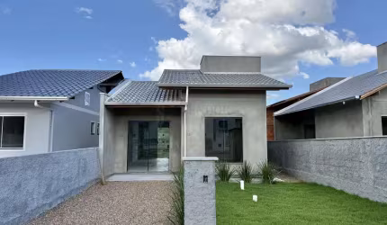 Casa nova à venda com 2 dormitórios no bairro Benedito em Indaial-SC