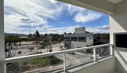 Apartamento à venda com 3 dormitórios (1 suíte) e 2 vagas na região central de I