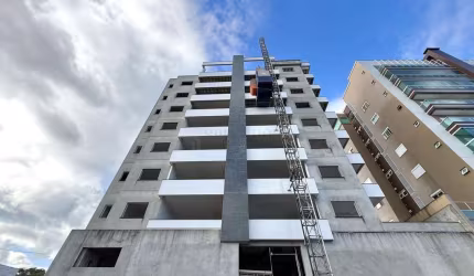 Apartamento à venda (2 por andar) com aprox. 146 m2 privativos 3 suítes no bairr