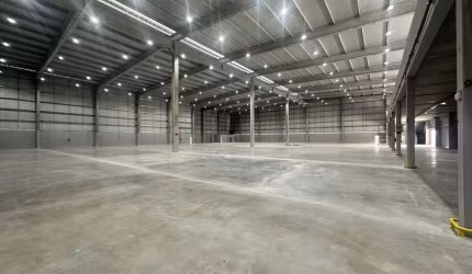 Galpão (construção sob medida - BTS) para alugar, 3.000 m² - Navegantes/SC