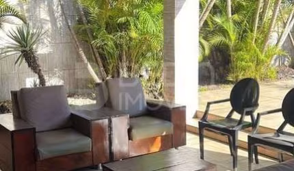 Casa locação temporada 06 dormitórios Centro Balneário Camboriú 220m²