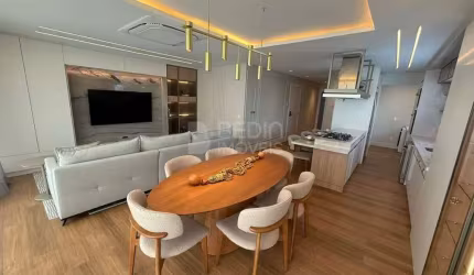 Apartamento 03 suítes quadra mar Balneário Camboriú Venda