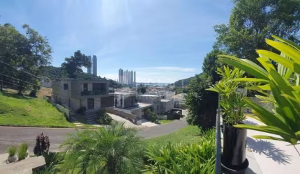 Casa a venda condomínio fechado Barra Balneário Camboriú
