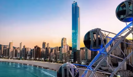 Apartamento 04 suítes Boreal Tower frente mar Balneário Camboriú