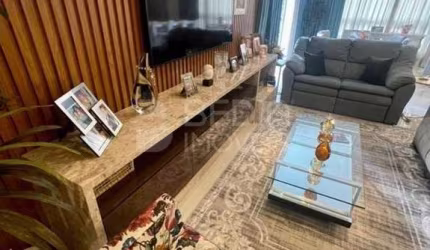 Apartamento diferenciado 03 suítes Centro Balneário Camboriú