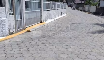 Casa 02 dormitórios a venda Alto São Bento Itapema