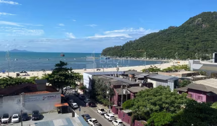 Apartamento com 2 quartos, Centro - Balneário Camboriú