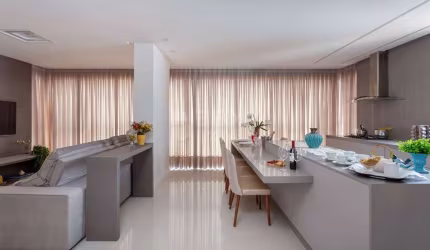 Apartamento com 03 suítes, Centro - Balneário Camboriú