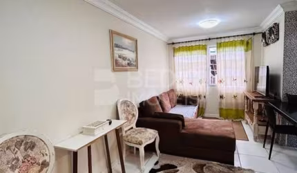Apartamento quadra mar 01 dormitório a venda Av. Brasil Balneário Camboriú