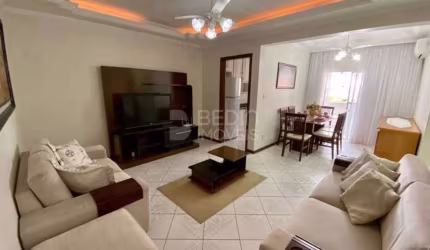 Apartamento 02 dormitórios Barra Sul locação anual quadra mar