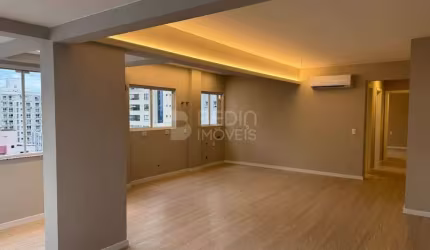 Apartamento 02 dormitórios Bella Sintra a venda Balneário Camboriú