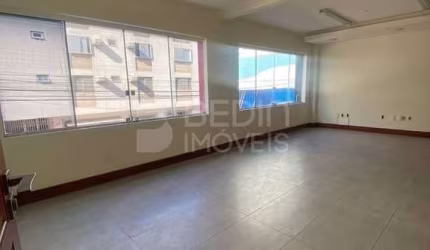 Sala comercial locação Av. Brasil Balneário Camboriú 112m²