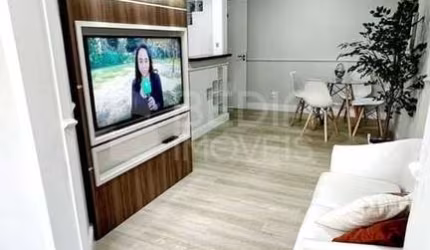 Apartamento 02 dormitórios Ed. Las Vegas Centro Balneário Camboriú