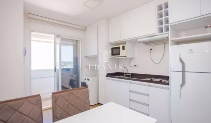 Apartamento com 1 quarto para alugar na Avenida Cândido de Abreu, 70, Centro, Curitiba por R$ 2.500