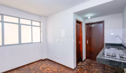 Kitnet / Stúdio à venda na Rua Nilo Cairo, 318, Centro, Curitiba, 22 m2 por R$ 175.000