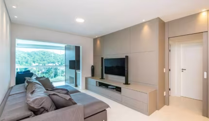 APARTAMENTO MOBILIADO - PRONTO PARA USO - 3 SUÍTES - 2 VAGAS - ÁREA DE LAZER COMPLETA - PRAIA BRAVA - ITAJAI/SC