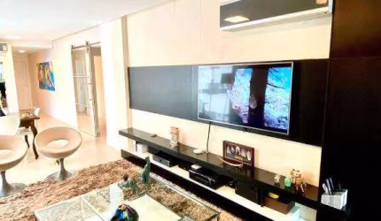 APARTAMENTO COM 2 SUÍTES - 2 VAGAS FIXAS - NO CENTRO