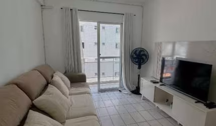 APARTAMENTO MOBILIADO - 2 DORMITÓRIOS - 1 VAGA - NO CORAÇÃO DE BALNEÁRIO CAMBORIÚ/SC