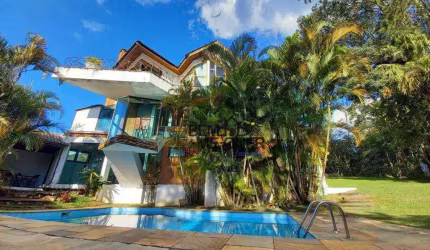 Sobrado com 4 dormitórios à venda, 560 m² por R$ 3.200.000,00 - Morada dos Pássaros - Barueri/SP