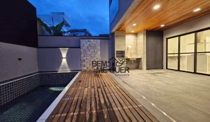 LINDO SOBRADO COM PISCINA ALTO PADRÃO
