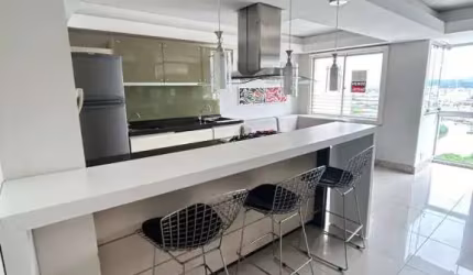 LOCAÇÃO - Apartamento mobiliado, 02 dormitórios, na Barra Sul.