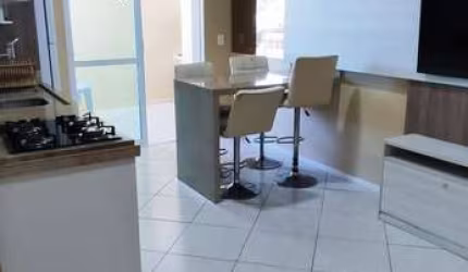 Apartamento com 02 dormitórios no Centro de Camboriú