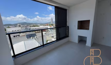 Amplo apartamento novo pronto para morar no centro de Balneário Camboriú
