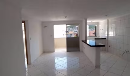 LOCAÇÃO - Apartamento de dois dormitórios, bairro Nações Balneário Camboriú