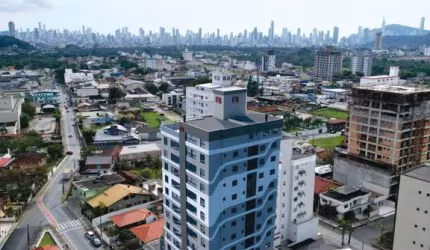 LANÇAMENTO - Apartamentos com 02 ou 03 dormitórios no Centro de Camboriú