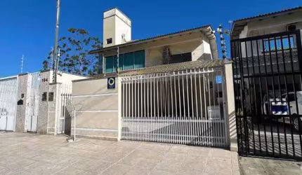 Oportunidade incrível! Ampla casa com 200m² no bairro Areias em Camboriú
