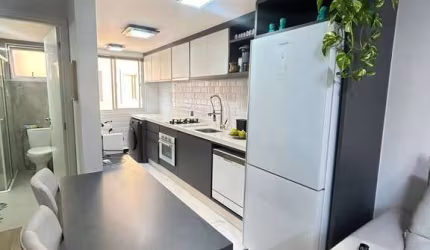 Apartamento em condomínio fechado para locação anual no bairro Rio Pequeno