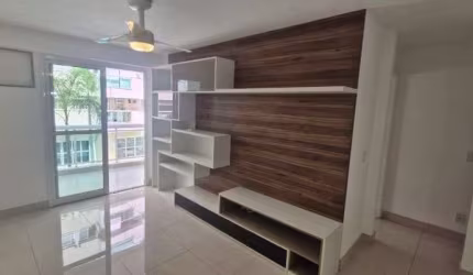 Freguesia. Apartamento para Venda com Salão, Varandão, 3 Quartos, Sendo 1 Suíte e 2 Vagas.