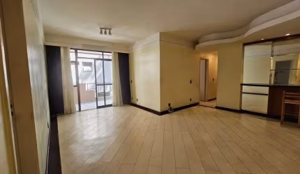 Apartamento para venda possui 163 metros quadrados com 4 quartos