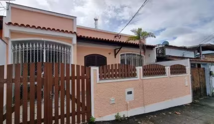 Freguesia. Bairro Araújo. Casa de Condomínio Venda com 192m² com 3 Quartos e 1 Vaga.