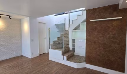 Freguesia. Cobertura Dúplex para Venda com 212m² com 3 Quartos, Sendo 2 Suítes e 2 Vagas.