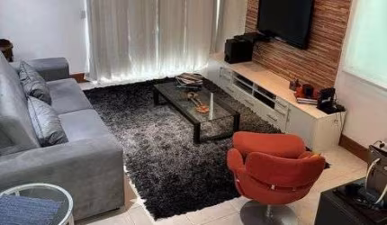 Freguesia. Casa de Condomínio Duplex com Salão, 3 Suítes e 2 Vagas.