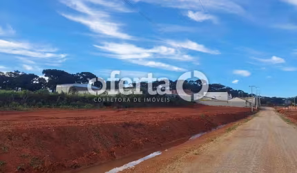 Terreno à venda no Serrinha, Contenda  por R$ 225.000