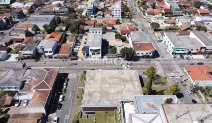 Terreno à venda no Centro, Araucária  por R$ 2.200.000