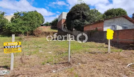 Terreno à venda no Porto das Laranjeiras, Araucária  por R$ 466.000