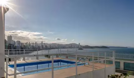 Frente mar - Mobiliado, equipado, decorado e climatizado