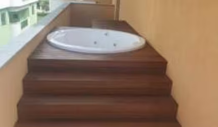 APARTAMENTO ÚLTIMO ANDAR COM OFURÔ - PARCELA DIRETO
