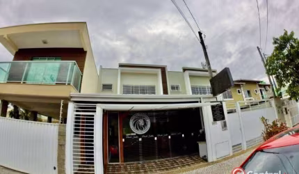 Casa à venda, 130 m² por R$ 1.950.000,00 - Centro - Balneário Camboriú/SC