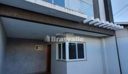Sobrado a venda no bairro Coqueiral