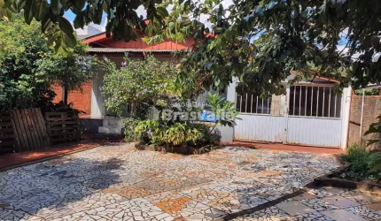Terreno à venda no Coqueiral, Cascavel  por R$ 500.000